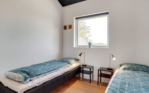 Moreen - 1.5Km from the Sea: Parete, Legna, Pavimentazione, Pavimento, Soffitto, Camera Da Letto, Interior Design, Casa, Letto, Camera