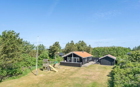 Gottfride - 922M from the Sea: Casa, Casa, Porta, Tetto, Villetta, Estate, Giardino, Shade, Raccordo, Cortile