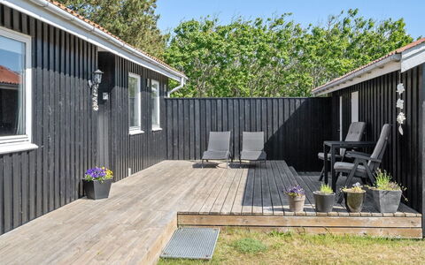 Gottfride - 922M from the Sea: Casa, Casa, Porta, Tetto, Villetta, Estate, Giardino, Shade, Raccordo, Cortile
