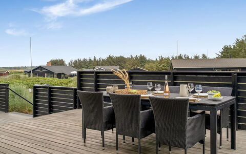 Aija - 375M from the Sea: 