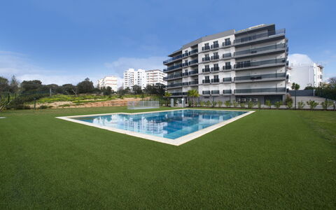 Emerson Plaza: Cielo, Costruzione, Acqua, Pianta, Piscina, Palazzone, Condominio, Albero, Urban Design, Zona Residenziale