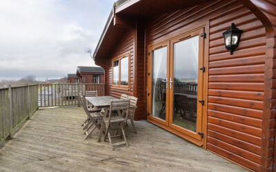 Loch Leven Lodge 10