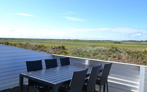 Auti - 2.3Km from the Sea