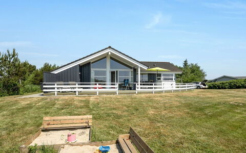 Chrisse - 550M from the Sea: Villetta, Capannone, Capanna, Agriturismo, Prateria, Baracca, Fienile, Log Cabin, Edifici Giardino