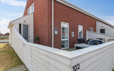 Asved - 2.3Km from the Sea