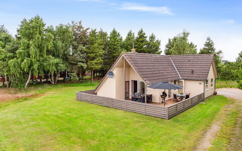 Sigwid - 2.7Km from the Sea: Erba, Legna, Area Rurale, Arbusto, Villetta, Tetto, Plain, Lotto, Casa, Groundcover