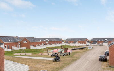 Sighwald - 2.3Km from the Sea