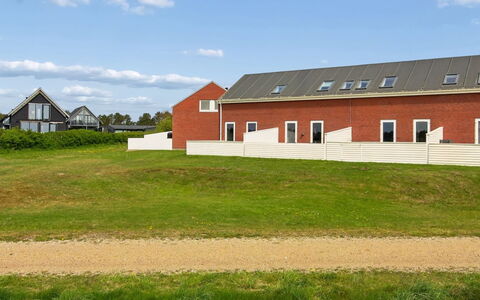 Nayana - 2.3Km from the Sea: Cielo, Erba, Casa, Casa, Tetto, Architettura, Plain, Lotto, Pascolo, Zona Residenziale