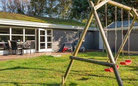 Dorete - 2.2Km from the Sea: 