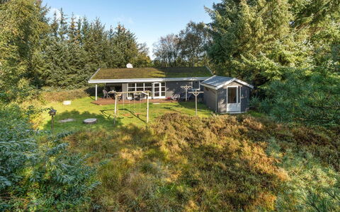Dorete - 2.2Km from the Sea: 