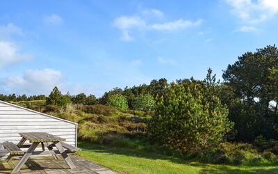 Edeltraud - 2.3Km from the Sea