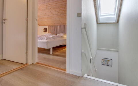Adils - 2.5Km from the Sea: 