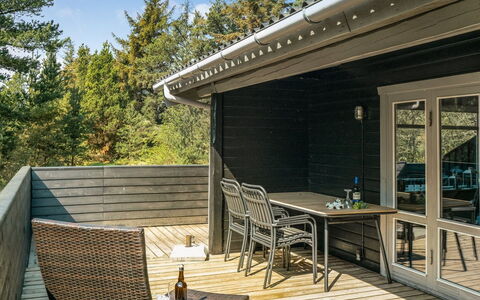 Herborg - 1Km from the Sea: Legna, Portico, Villetta, Casa, Raccordo, Latifoglie, Deck, Plank, Shade, Color Legno