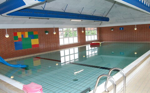 Mildred - 2.3Km from the Sea: Piscina, Materiale Composito, Tempo Libero, Ricorrere, Centro Ricreativo, Sala, Giochi Al Coperto E Sport, Hotel