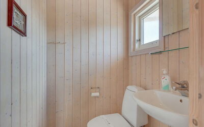 Hermandine - 700M from the Sea