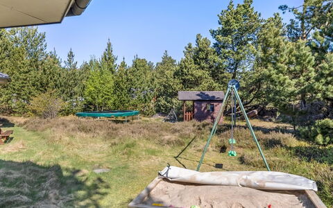 Agusta - 1.1Km from the Sea: Tetto, Casa, Zona Residenziale, Casa, Estate, Villetta, Design