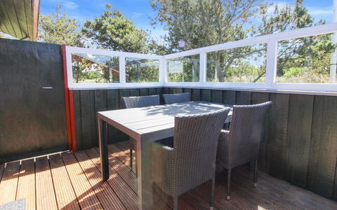 Zekine - 2.5Km from the Sea: Legna, Pavimento In Legno, Pavimentazione, Pavimento, Latifoglie, Deck, Color Legno, Plank, Shade, Balcone
