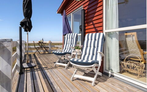 Blomma - 350M from the Sea: Tetto, Lotto, Villetta, Casa, Area Rurale, Capannone, Raccordo, Edifici Giardino, Log Cabin, Capanna