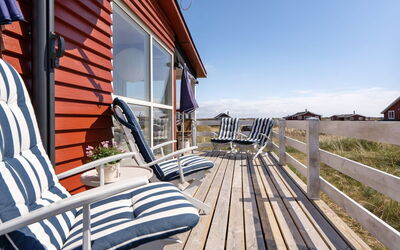 Blomma - 350M from the Sea