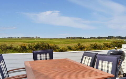 Arabella - 2.3Km from the Sea: Legna, Mare, Nube, Costiera E Morfologie Oceanic, Deck, Oceano, Plank, Boardwalk, Costa, Latifoglie