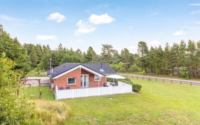 Taisto - 1.8Km from the Sea
