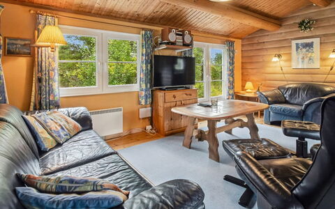 Thorbergh - 2Km from the Sea: Legna, Casa, Casa, Villetta, Log Cabin, Soffitto, Inverno, Latifoglie, Soggiorno, Legname