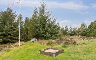 Wale - 3.3Km from the Sea