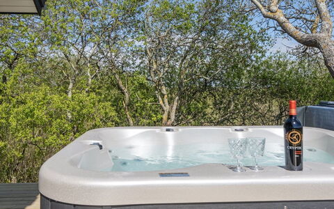 Gubbe - 500M from the Sea: Vasca Da Bagno, Vasca Idromassaggio, Tempo Libero, Idraulico Fixture, Pianta Della Casa, Mobili Da Esterno, Piscina