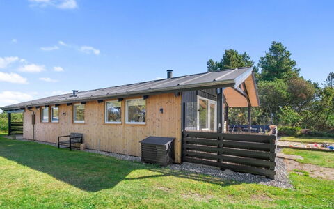 Gro - 1.6Km from the Sea: Balcone