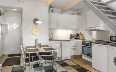 Volmer - 3.9Km from the Sea