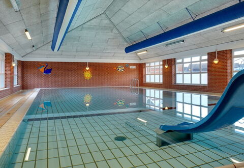 Aappo - 2.3Km from the Sea: Piscina, Brick, Piastrella, Ricorrere, Centro Ricreativo, Hotel