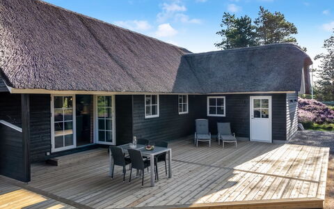 Thorulf - 3.5Km from the Sea: Thatching, Villetta, Casa, Tetto, Casa, Agriturismo, Capanna, Estate, Villaggio