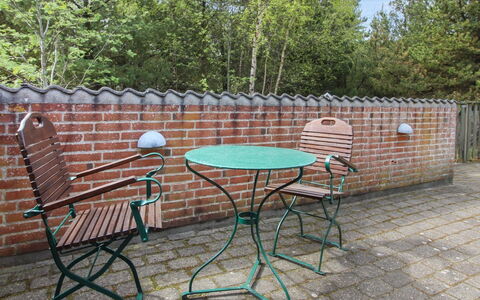 Elsy - 2.6Km from the Sea: Legna, Casa, Villetta, Casa, Tetto, Area Rurale, Raccordo, Log Cabin, Edifici Giardino, Latifoglie