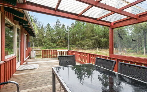 Nandolf - 3.5Km from the Sea: Erba, Casa, Tetto, Casa, Villetta, Arbusto, Lotto, Area Rurale, Agriturismo, Groundcover