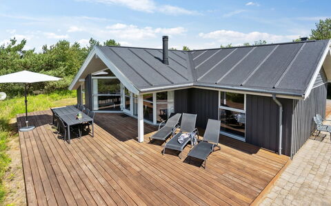 Athalia - 2.4Km from the Sea: Casa, Villetta, Portico, Latifoglie, Raccordo, Deck, Shade, Plank, Estate, Edifici Giardino
