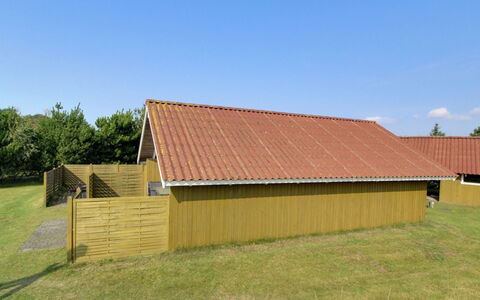 Eline - 1.5Km from the Sea: Legna, Villetta, Latifoglie, Plank, Color Legno, Edifici Giardino, Design, Cortile, Log Cabin, Backyard