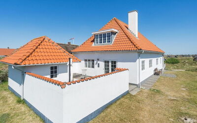 Fridoline - 150M from the Sea