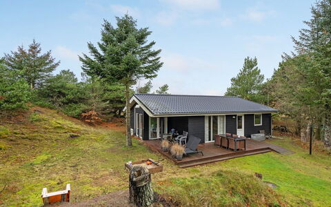 France - 1.1Km from the Sea: Tetto, Lotto, Villetta, Casa, Area Rurale, Capannone, Raccordo, Edifici Giardino, Log Cabin, Capanna