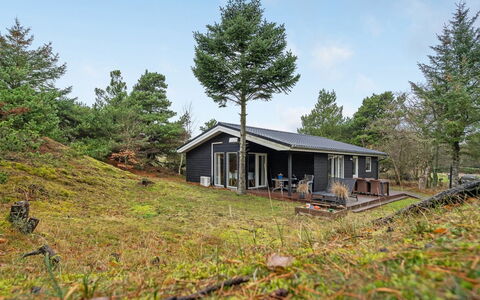 France - 1.1Km from the Sea: Tetto, Lotto, Villetta, Casa, Area Rurale, Capannone, Raccordo, Edifici Giardino, Log Cabin, Capanna