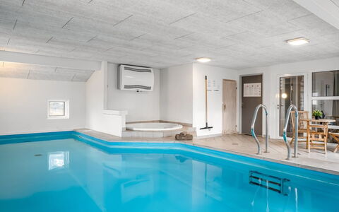 Alli - 800M from the Sea: Legna, Casa, Villetta, Casa, Tetto, Area Rurale, Raccordo, Log Cabin, Edifici Giardino, Latifoglie