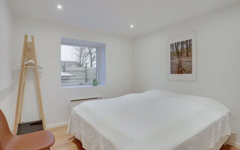 Christiern - 4.5Km from the Sea: Pavimentazione, Legna, Interior Design, Pavimento, Camera Da Letto, Soffitto, Pavimento In Legno, Letto, Camera, Bedding