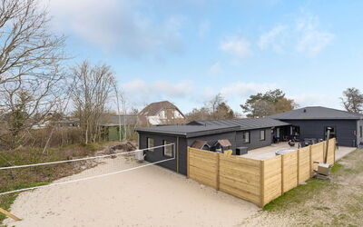 Christiern - 4.5Km from the Sea
