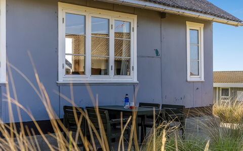 Gertraud - 500M from the Sea: Appartamento, Shade, Balcone, Sedia, Recinzione, Mobili Da Esterno, Alluminio, Erba Sintetica