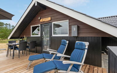 Torbjörn - 1.1Km from the Sea