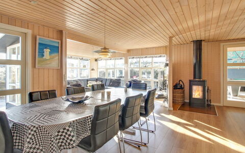 Ottar - 400M from the Sea