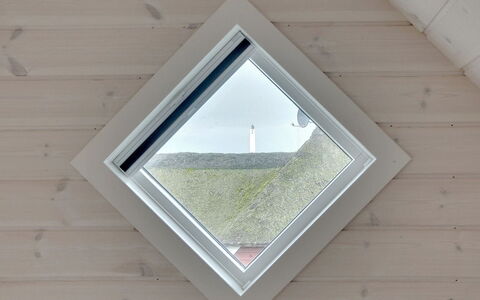 Dorte - 200M from the Sea: Arbusto, Urban Design, Groundcover, Brick, Appartamento, Estate, Muratura, Balcone, Landscaping