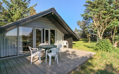 Ernst - 700M from the Sea: Villetta, Capannone, Capanna, Agriturismo, Prateria, Baracca, Fienile, Log Cabin, Edifici Giardino