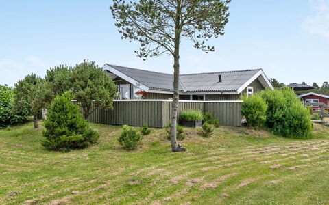 Arlette - 1.8Km from the Sea: Villetta, Capannone, Capanna, Agriturismo, Prateria, Baracca, Fienile, Log Cabin, Edifici Giardino
