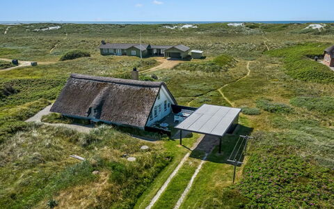 Klimentina - 150M from the Sea: Erba, Pascolo, Ecoregione, Lotto, Paesaggio, Area Rurale, Plain, Comunita 'Impianto, Tetto, Villetta