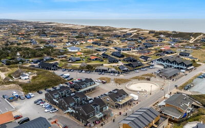 Anneka - 200M from the Sea